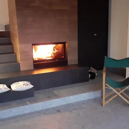 Amarena, Centralissima Giardino E Parcheggio Villa Angera