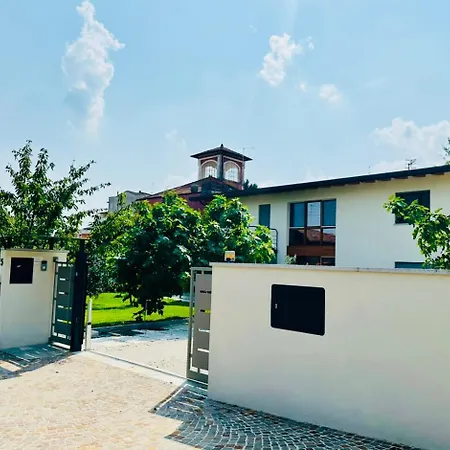 Amarena, Centralissima Giardino E Parcheggio *
