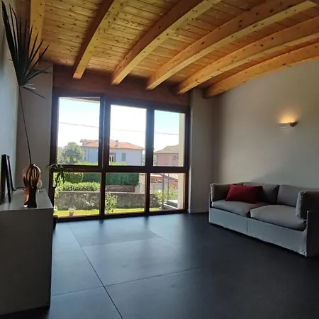 Amarena, Centralissima Giardino E Parcheggio Villa Angera